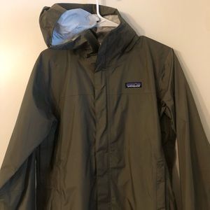 Men’s Patagonia rain jacket, small barely worn